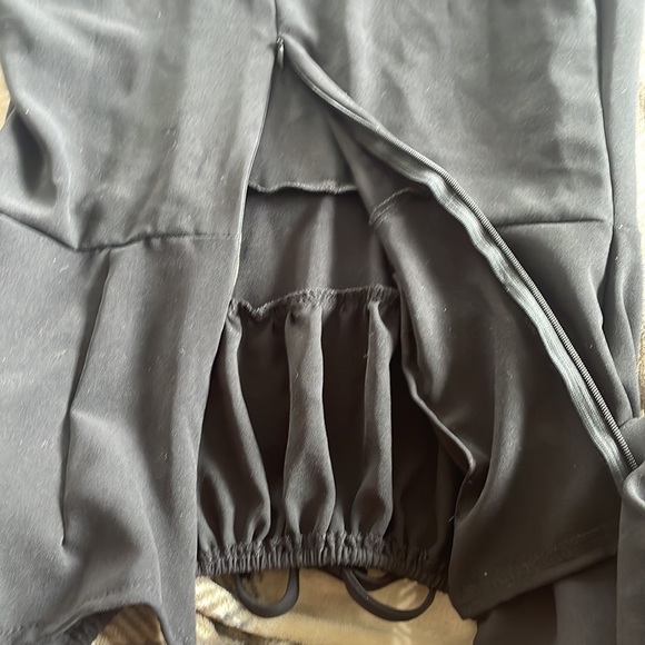 New square neck dress - Picture 7 of 8